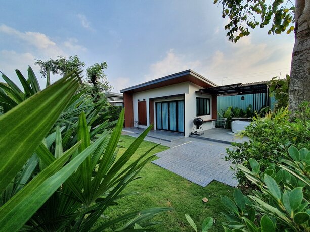 Imagen general del Hotel Bannjamjuree Resort Sattahip. Foto 15