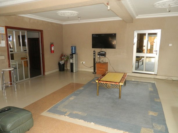 Imagen de los interiores del Hotel Banoc. Foto 20