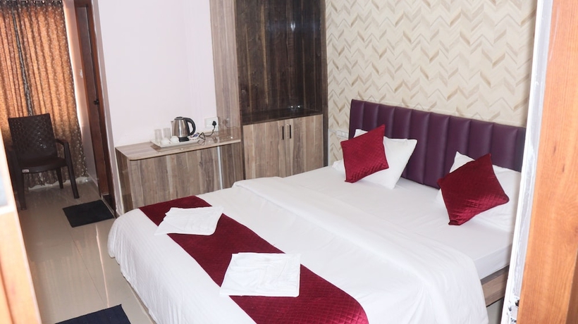 Imagen de la habitación del Hotel Bansal Residency. Foto 4