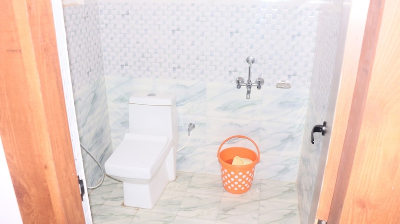 Imagen de la habitación del Hotel Bansal Residency. Foto 10