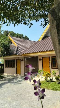 Imagen de la habitación del Hotel Bansuan Inthanon Resort. Foto 14