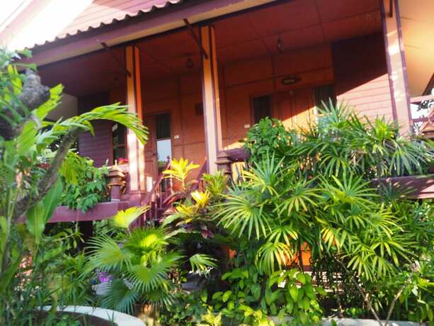 Imagen general del Hotel Bansuan Thanormpat Resort. Foto 3