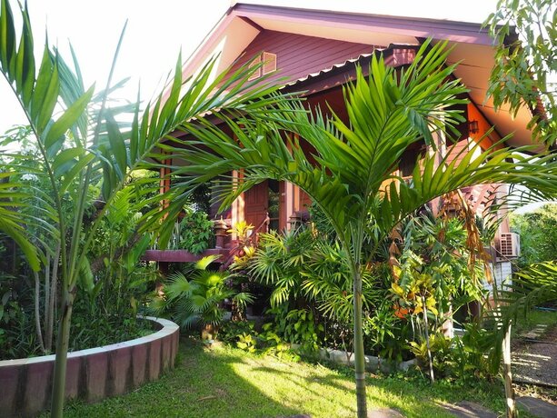 Imagen de la habitación del Hotel Bansuan Thanormpat Resort. Foto 20