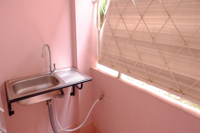 Imagen de la habitación del Hotel Bansuannamdee. Foto 10