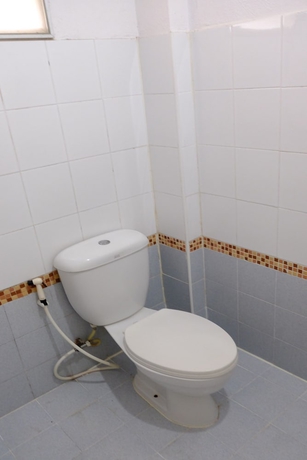 Imagen de la habitación del Hotel Bansuannamdee. Foto 12