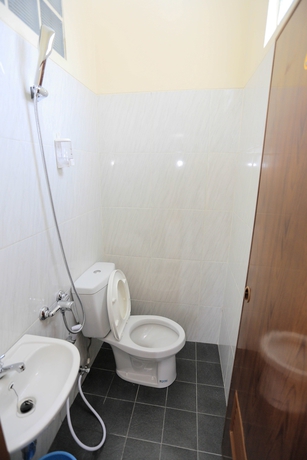 Imagen de la habitación del Hotel Bantal Guling Pasar Baru Bandung. Foto 3