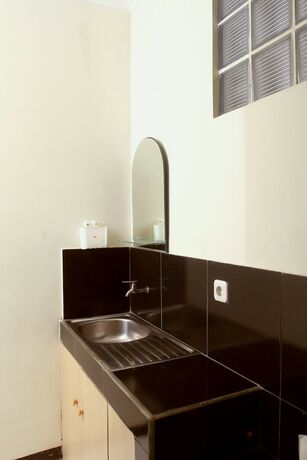 Imagen general del Hotel Bantal Guling Villa Bandung. Foto 4