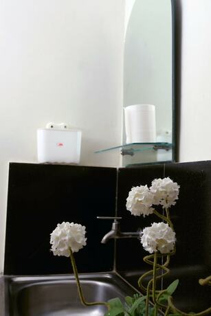 Imagen general del Hotel Bantal Guling Villa Bandung. Foto 9