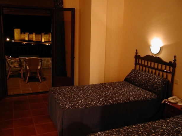 Imagen de la habitación del Hotel Baños. Foto 10