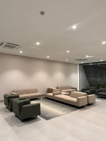 Imagen de los interiores del Hotel Bantree Luxury Apartments by Cozy. Foto 16