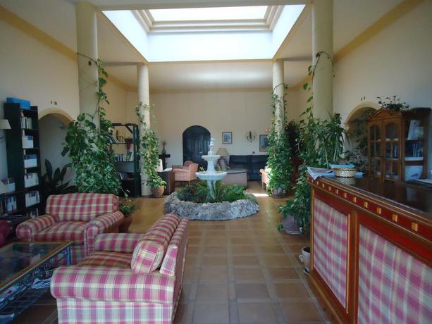 Imagen de los interiores del Hotel Banu Rabbah. Foto 12