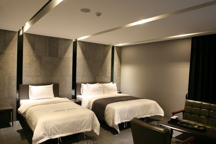 Imagen de la habitación del Hotel Banwol. Foto 15