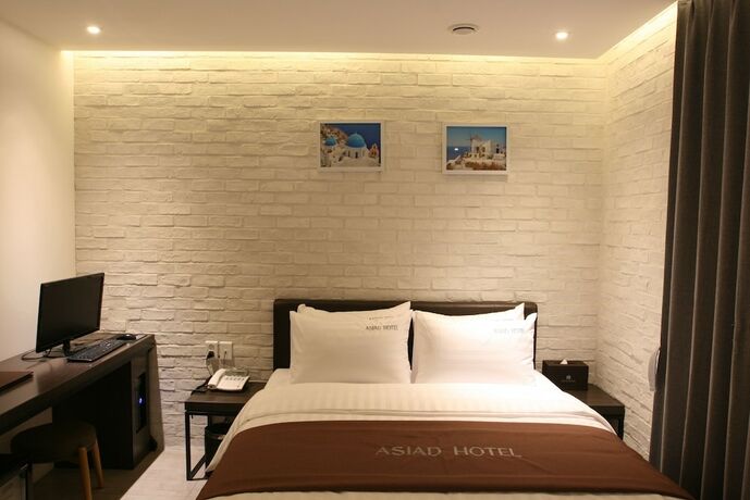 Imagen de la habitación del Hotel Banwol. Foto 17