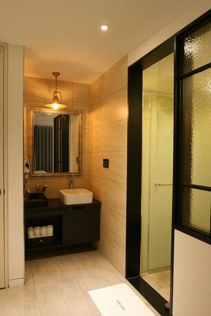 Imagen de la habitación del Hotel Banwol. Foto 18