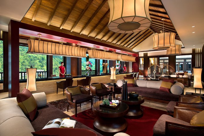 Imagen de los interiores del Hotel Banyan Tree Chongqing Beibei. Foto 12