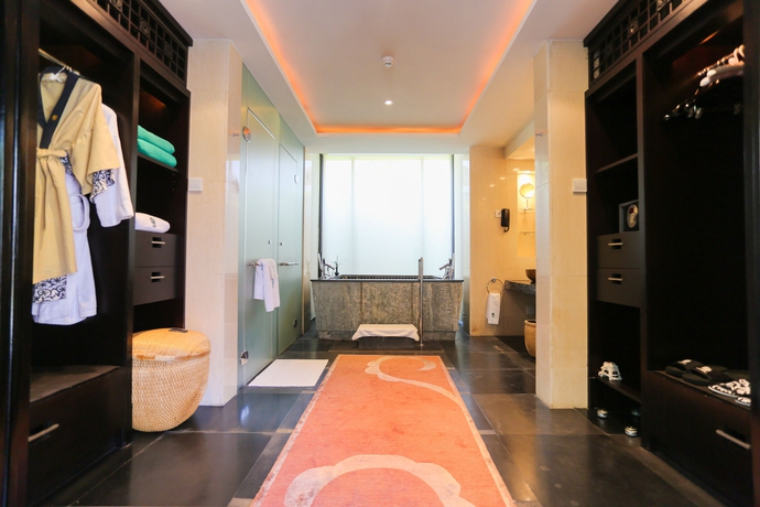 Imagen de la habitación del Hotel Banyan Tree Lijiang. Foto 2