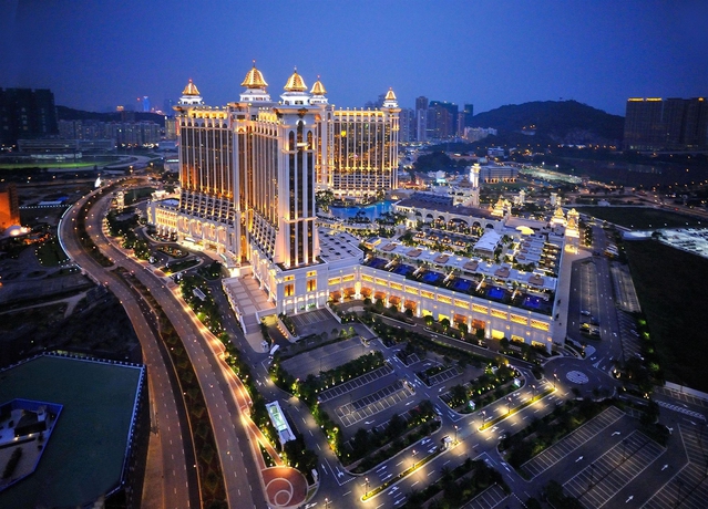 Imagen de los exteriores del Hotel Banyan Tree Macau. Foto 5