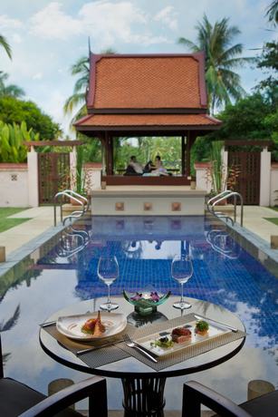 Imagen de la piscina del Hotel Banyan Tree Phuket. Foto 19