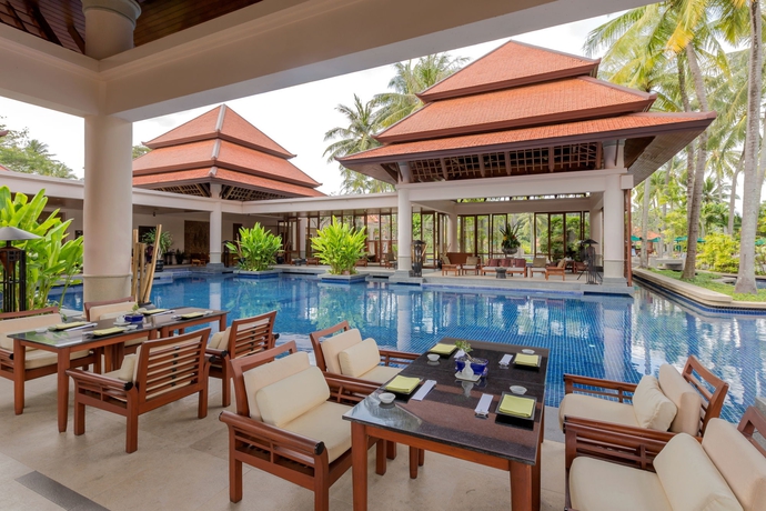 Imagen de la piscina del Hotel Banyan Tree Spa Sanctuary. Foto 14