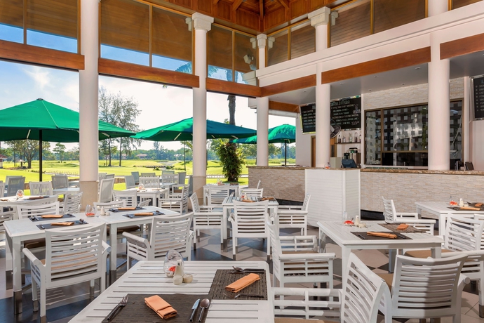 Imagen del bar/restaurante del Hotel Banyan Tree Spa Sanctuary. Foto 4