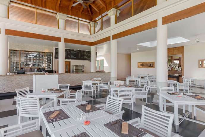 Imagen del bar/restaurante del Hotel Banyan Tree Spa Sanctuary. Foto 5