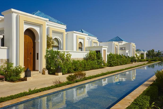 Imagen de los exteriores del Hotel Banyan Tree Tamouda Bay. Foto 11