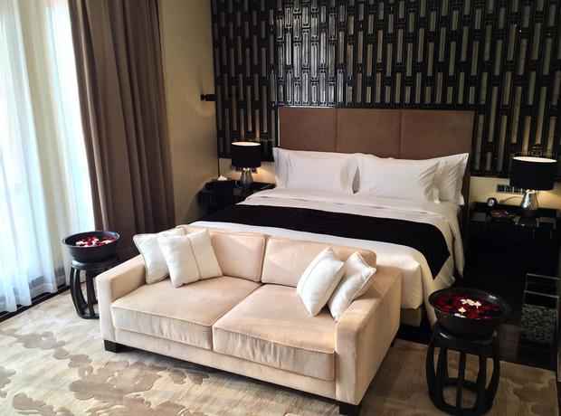 Imagen de la habitación del Hotel Banyan Tree Tianjin Riverside. Foto 7