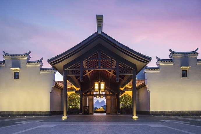 Imagen de los exteriores del Hotel Banyan Tree Yangshuo. Foto 7