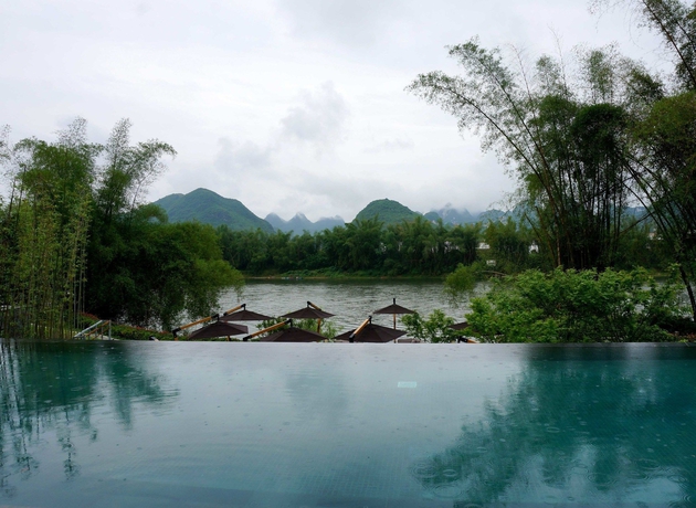 Imagen de los exteriores del Hotel Banyan Tree Yangshuo. Foto 9