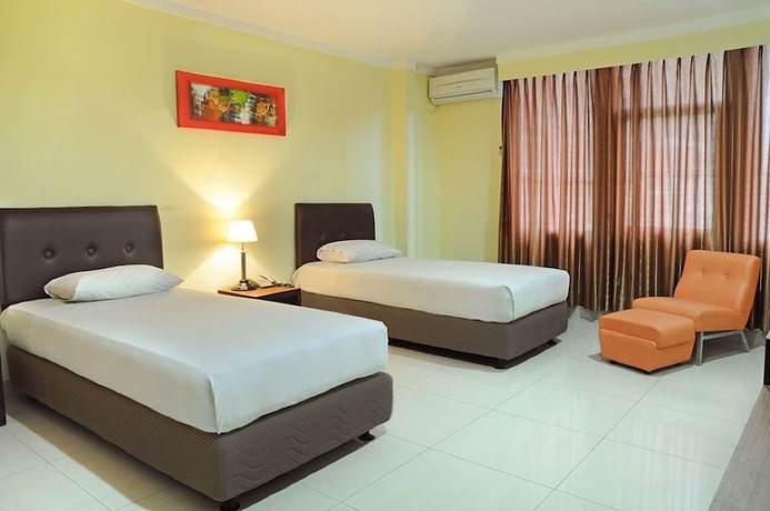 Imagen de la habitación del Hotel Banyuwangi Sintera. Foto 7