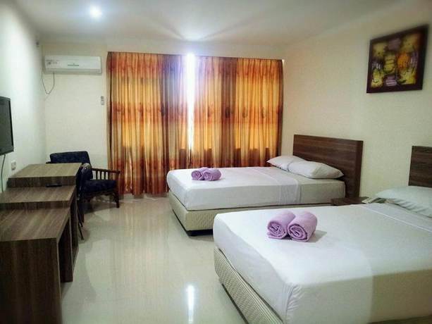 Imagen de la habitación del Hotel Banyuwangi Sintera. Foto 13