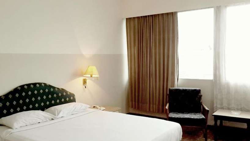 Imagen de la habitación del Hotel Banyuwangi Sintera. Foto 14