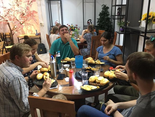 Imagen del bar/restaurante del Hotel Bao Trang. Foto 3