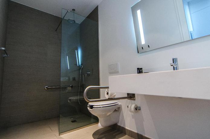 Imagen de la habitación del Hotel Baobab Suites. Foto 12