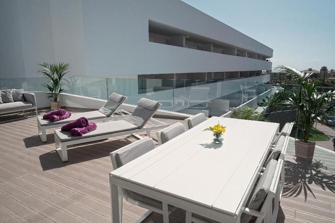 Imagen de la habitación del Hotel Baobab Suites. Foto 13