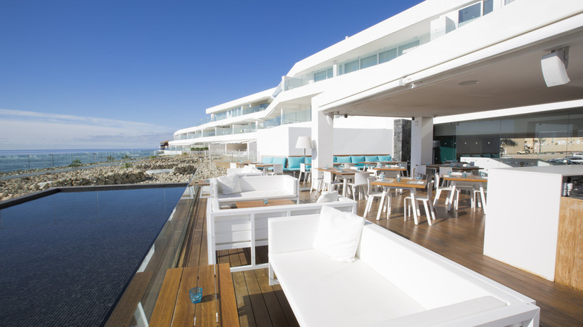 Imagen del bar/restaurante del Hotel Baobab Suites. Foto 8