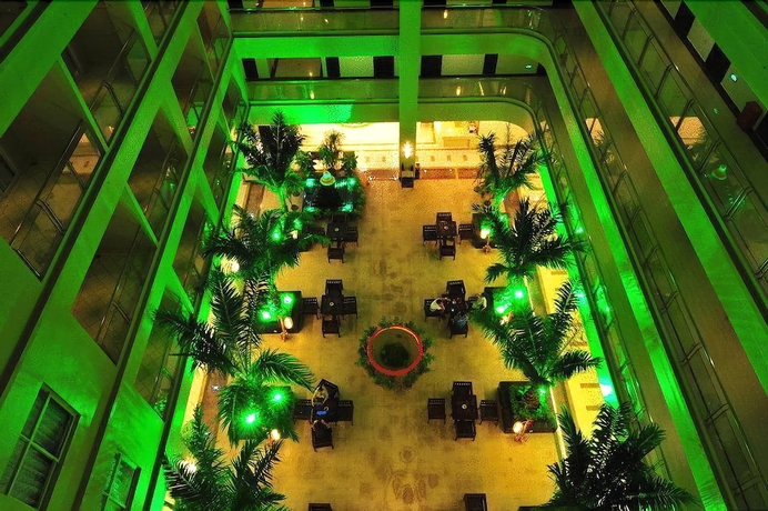 Imagen de los interiores del Hotel Baosheng Seaview. Foto 17