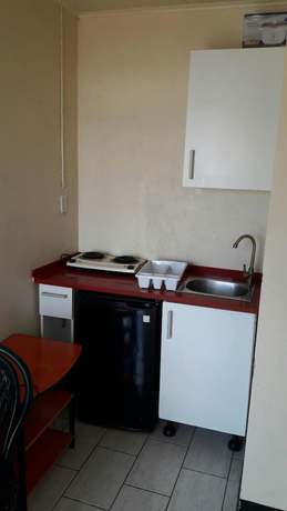 Imagen de la habitación del Hotel Bar Emergency 911. Foto 6