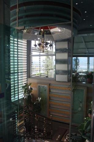 Imagen general del Hotel Bar Restaurant America. Foto 3