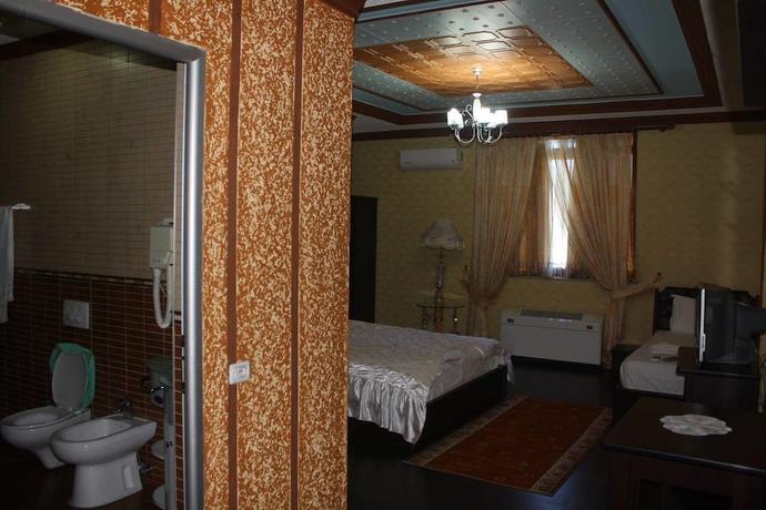 Imagen de la habitación del Hotel Bar Restorant Amerika. Foto 9