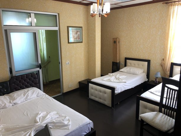 Imagen de la habitación del Hotel Bar Restorant Amerika. Foto 17