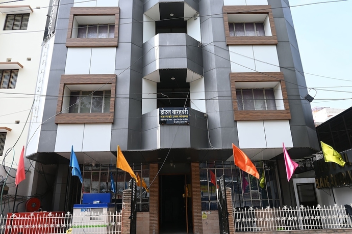 Imagen general del Hotel Barahdari. Foto 5