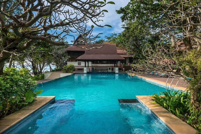Imagen de la piscina del Hotel Barali Beach Resort Koh Chang. Foto 18