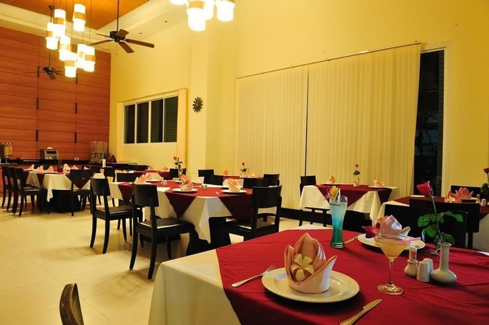 Imagen del bar/restaurante del Hotel Baramee Resortel. Foto 3