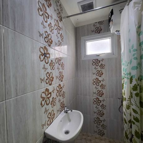 Imagen de la habitación del Hotel Barata Inn By Nature's Aeropolis Airport Soeta Tangerang. Foto 7