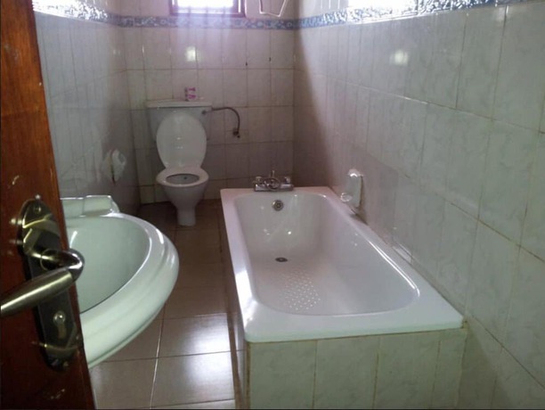 Imagen de la habitación del Hotel Barbados International. Foto 8