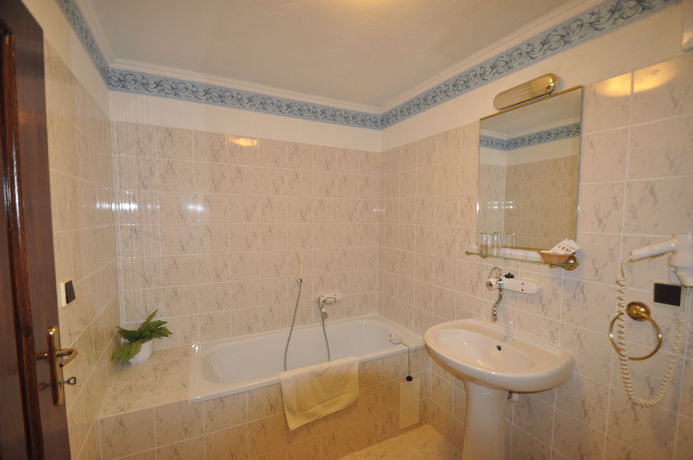 Imagen de la habitación del Hotel Barbakan. Foto 3