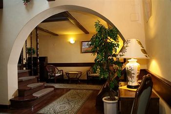 Imagen de los interiores del Hotel Barbakan. Foto 12