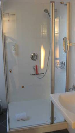 Imagen de la habitación del Hotel Barbarossa. Foto 4