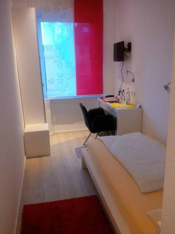 Imagen de la habitación del Hotel Barbarossa. Foto 14